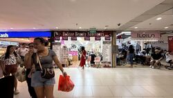 Lucky Plaza (D9), Retail #480160901